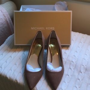 Michael Kors Dark Caramel Suede Pumps